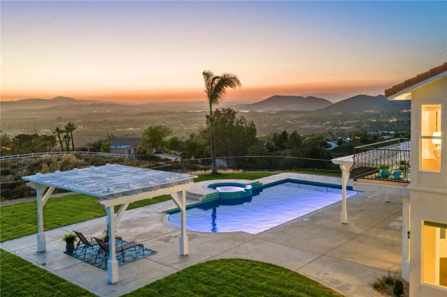 38475 Calaveras Road, Temecula, CA 92592