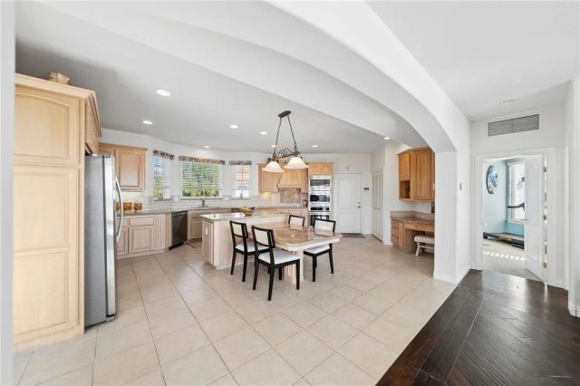 38475 Calaveras Road, Temecula, CA 92592