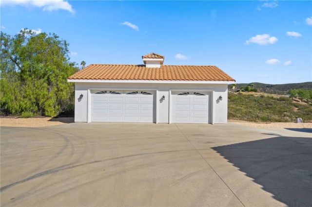 38475 Calaveras Road, Temecula, CA 92592