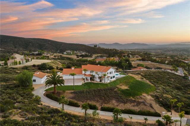 38475 Calaveras Road, Temecula, CA 92592