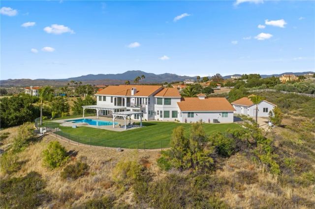 38475 Calaveras Road, Temecula, CA 92592