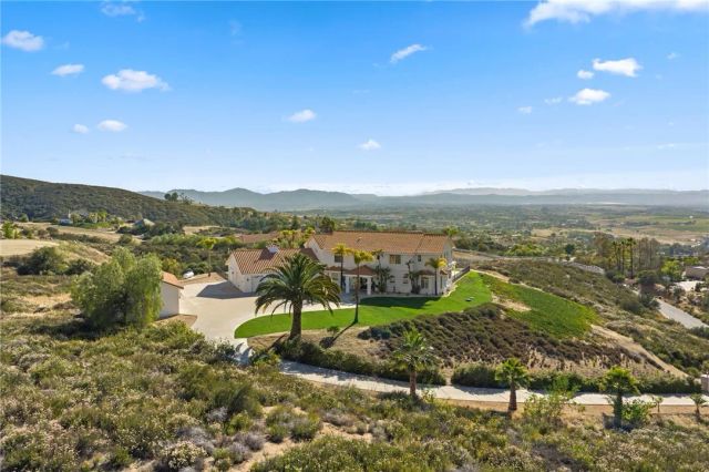 38475 Calaveras Road, Temecula, CA 92592