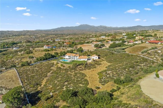 38475 Calaveras Road, Temecula, CA 92592