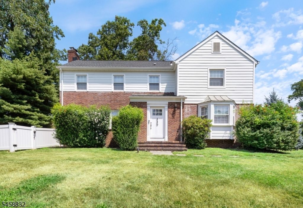 330 Springfield Ave, Westfield Town, NJ 07090 — photo 2