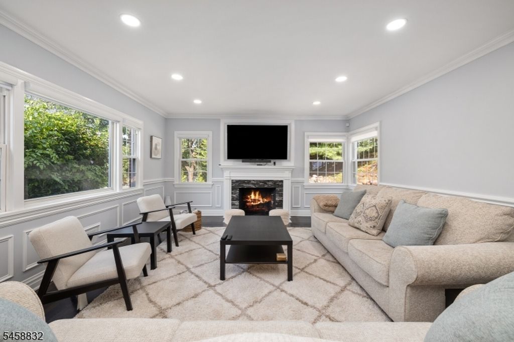 330 Springfield Ave, Westfield Town, NJ 07090 — photo 4