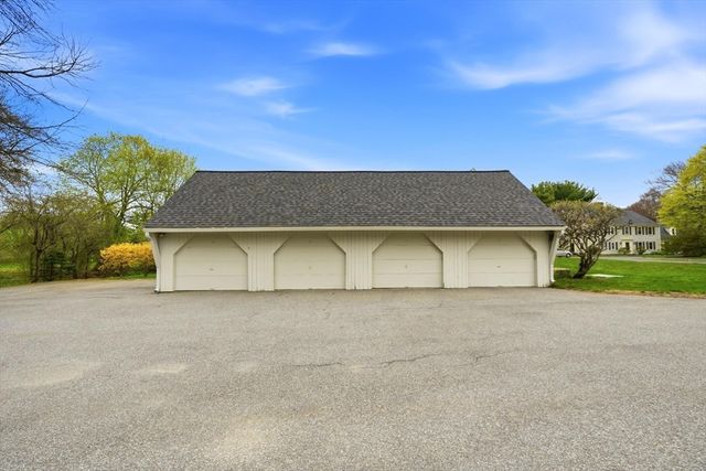 13 Seaborn Pl 13, Lexington, MA 02420
