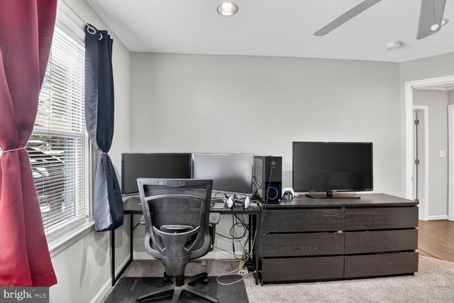 7626 COLLEGE RD, Sykesville, MD 21784