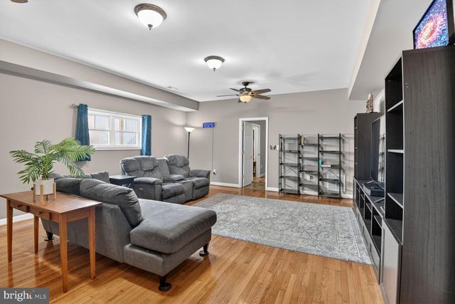 7626 COLLEGE RD, Sykesville, MD 21784