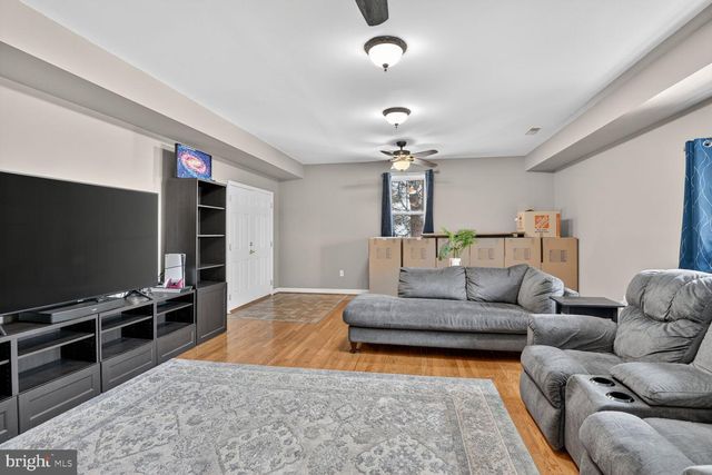 7626 COLLEGE RD, Sykesville, MD 21784