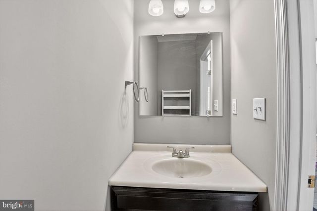 7626 COLLEGE RD, Sykesville, MD 21784