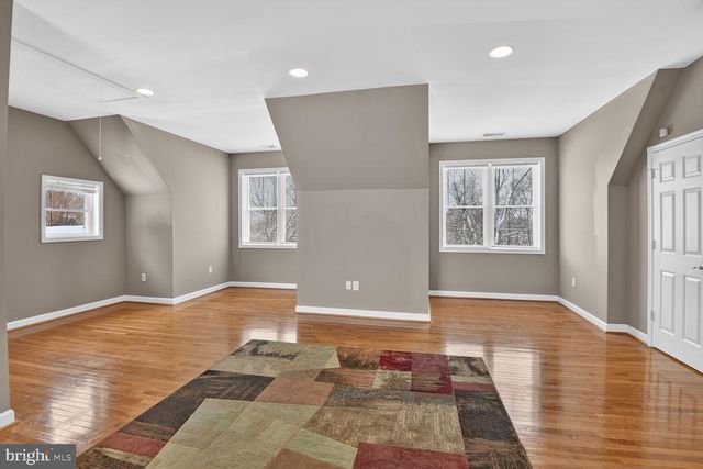 7626 COLLEGE RD, Sykesville, MD 21784