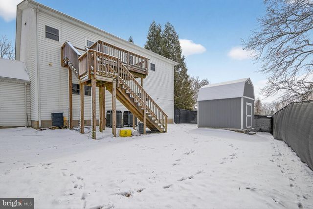 7626 COLLEGE RD, Sykesville, MD 21784