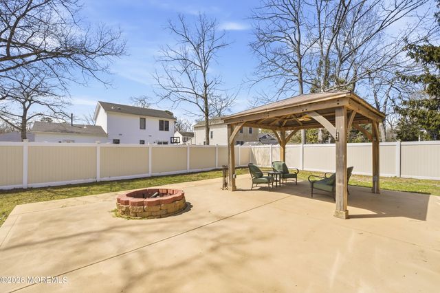 605 Windsor Street, Forked River, NJ 08731