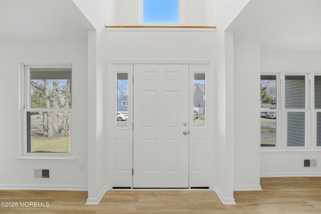 605 Windsor Street, Forked River, NJ 08731
