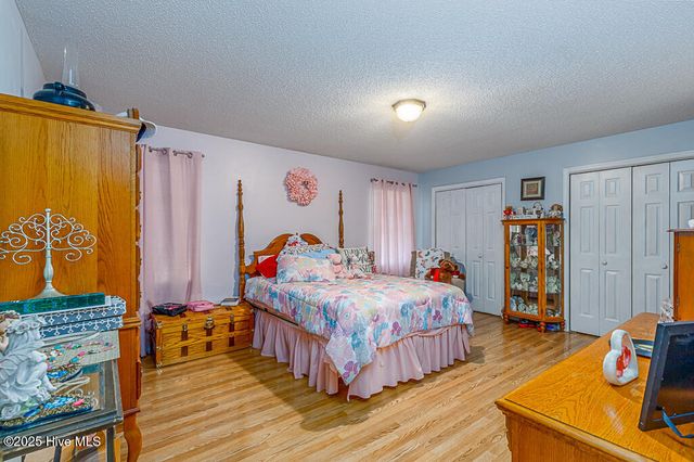 115 Wadsworth Lane, New Bern, NC 28562