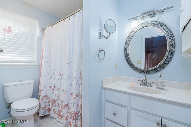 115 Wadsworth Lane, New Bern, NC 28562