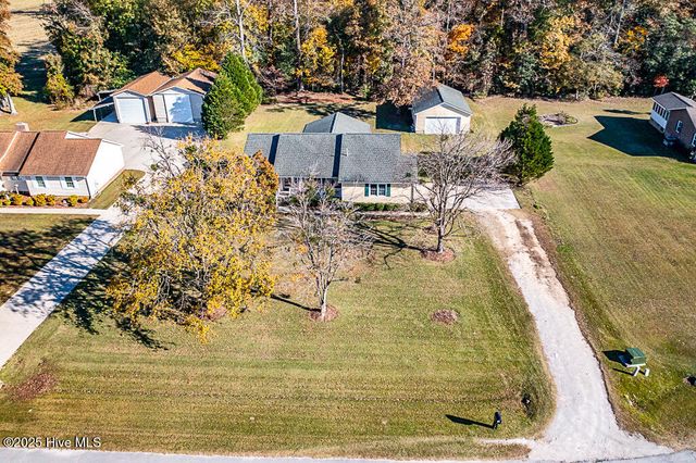 115 Wadsworth Lane, New Bern, NC 28562