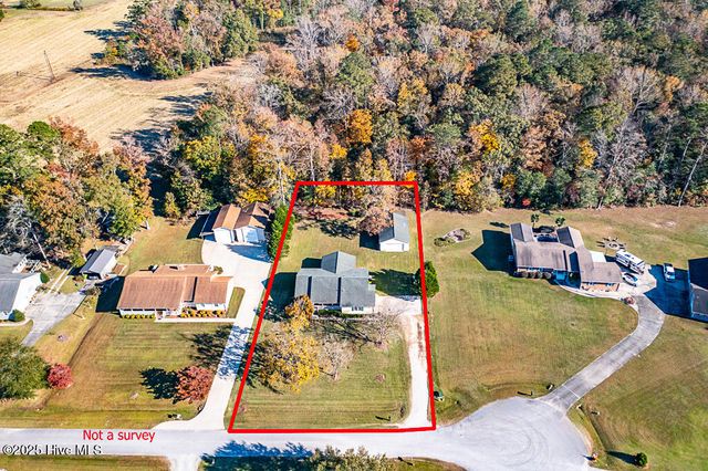 115 Wadsworth Lane, New Bern, NC 28562