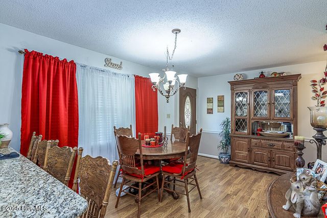 115 Wadsworth Lane, New Bern, NC 28562