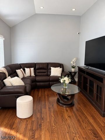 26 Anthony Blvd, Lincoln Park Boro, NJ 07035