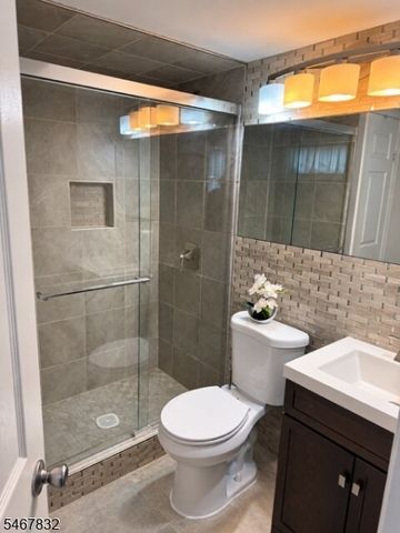 26 Anthony Blvd, Lincoln Park Boro, NJ 07035
