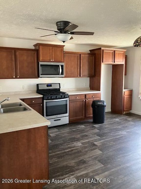 852 Bolton Farms Lane, Grand Ledge, MI 48837
