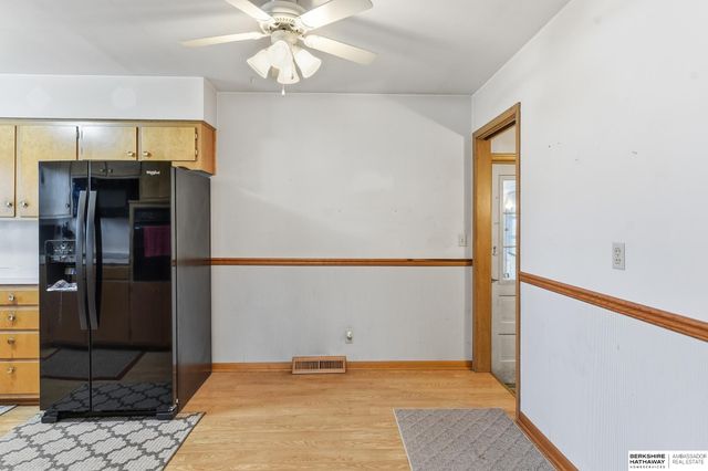 3065 S 45th Street, Omaha, NE 68105