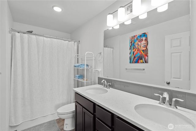 376 Ocean Shores Boulevard NW, Ocean Shores, WA 98569