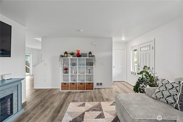 376 Ocean Shores Boulevard NW, Ocean Shores, WA 98569