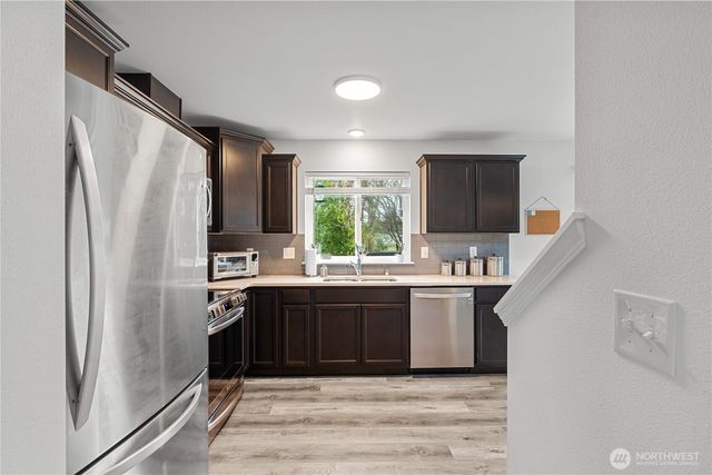 376 Ocean Shores Boulevard NW, Ocean Shores, WA 98569