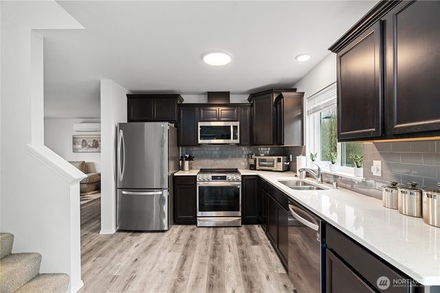 376 Ocean Shores Boulevard NW, Ocean Shores, WA 98569