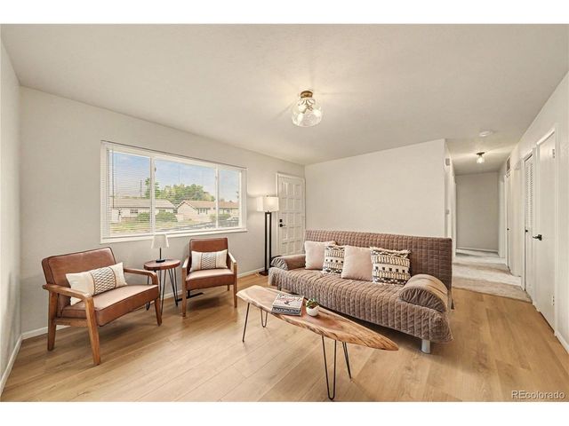 1076 Maxwell St, Colorado Springs, CO 80906