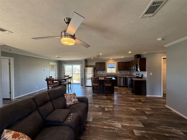 195 Kalinga Drive, Weatherford, TX 76085