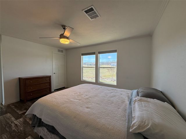 195 Kalinga Drive, Weatherford, TX 76085