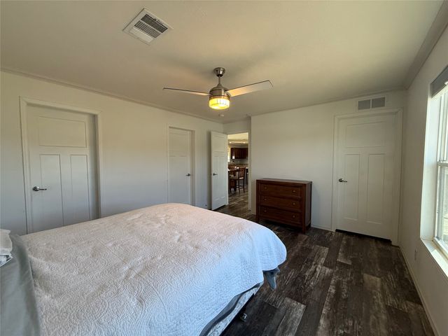 195 Kalinga Drive, Weatherford, TX 76085