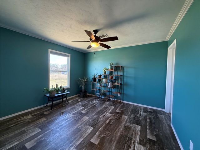 195 Kalinga Drive, Weatherford, TX 76085