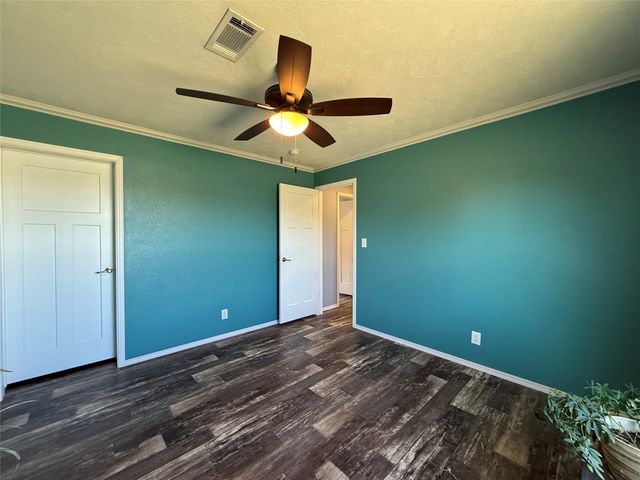 195 Kalinga Drive, Weatherford, TX 76085