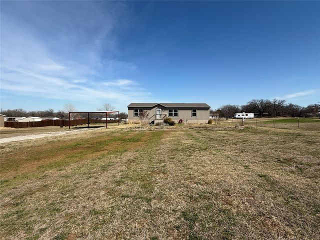 195 Kalinga Drive, Weatherford, TX 76085