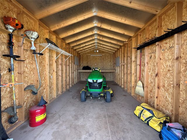 195 Kalinga Drive, Weatherford, TX 76085