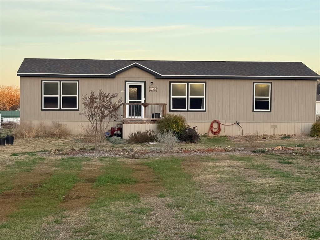 195 Kalinga Drive, Weatherford, TX 76085