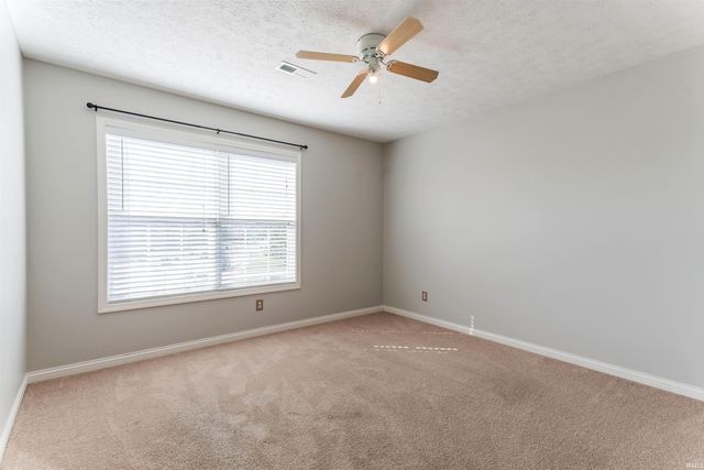 9434 Hedgewood Court, Evansville, IN 47725