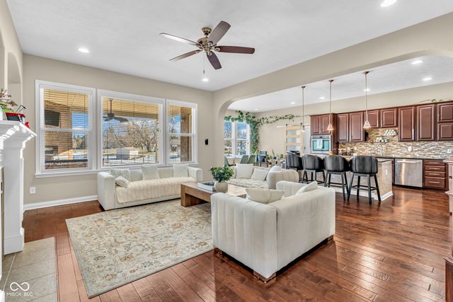 7211 Bellini Lane, Indianapolis, IN 46259