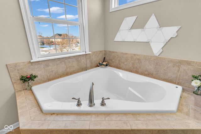 7211 Bellini Lane, Indianapolis, IN 46259