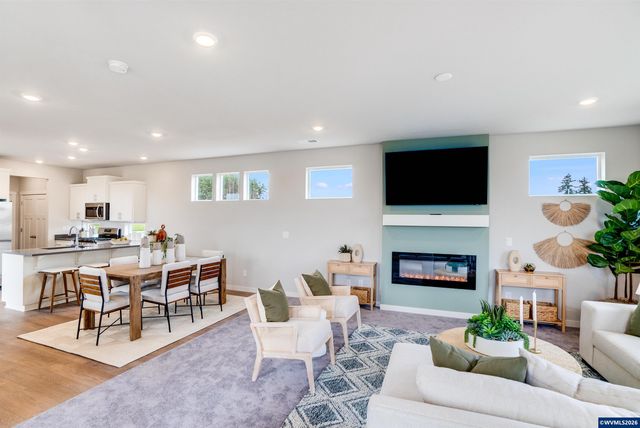 7398 SE Madrone St, Hillsboro, OR 97123