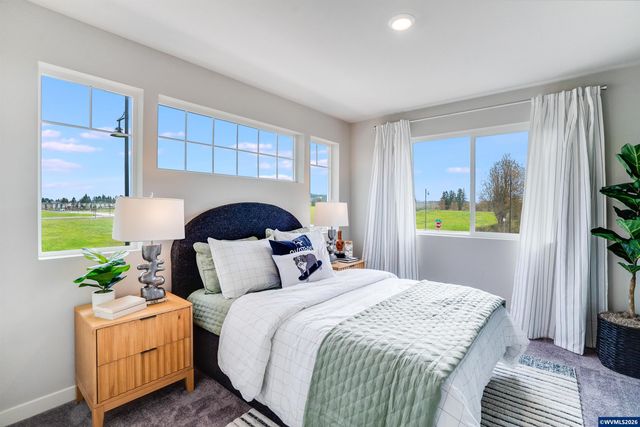 7398 SE Madrone St, Hillsboro, OR 97123