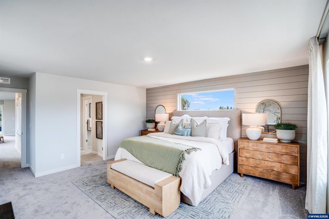 7398 SE Madrone St, Hillsboro, OR 97123