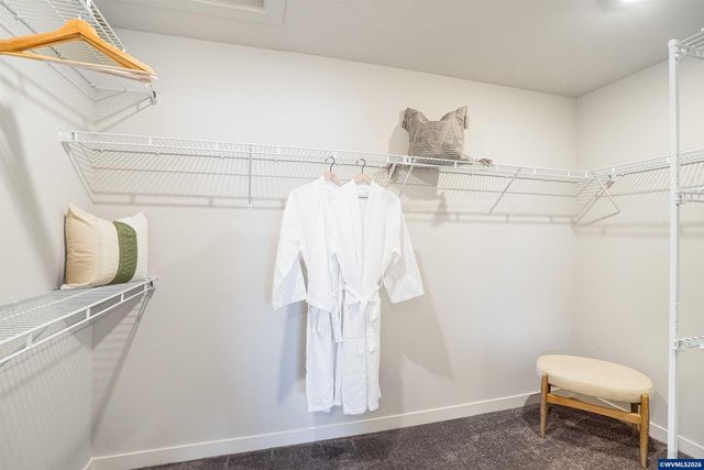 7398 SE Madrone St, Hillsboro, OR 97123