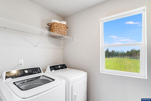 7398 SE Madrone St, Hillsboro, OR 97123