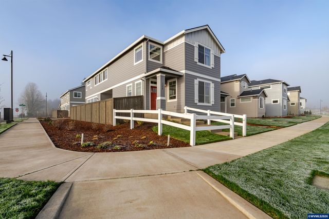 7398 SE Madrone St, Hillsboro, OR 97123