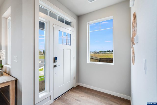 7398 SE Madrone St, Hillsboro, OR 97123